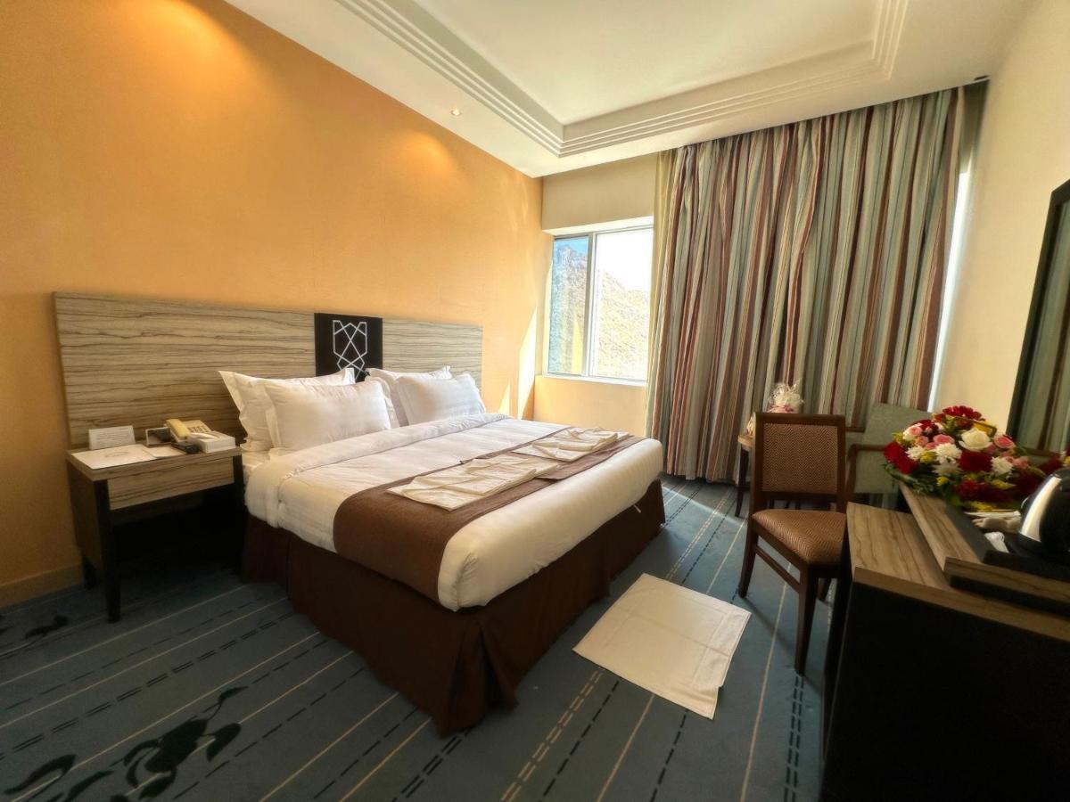 Hotel فندق الروضة Mekka Exterior foto