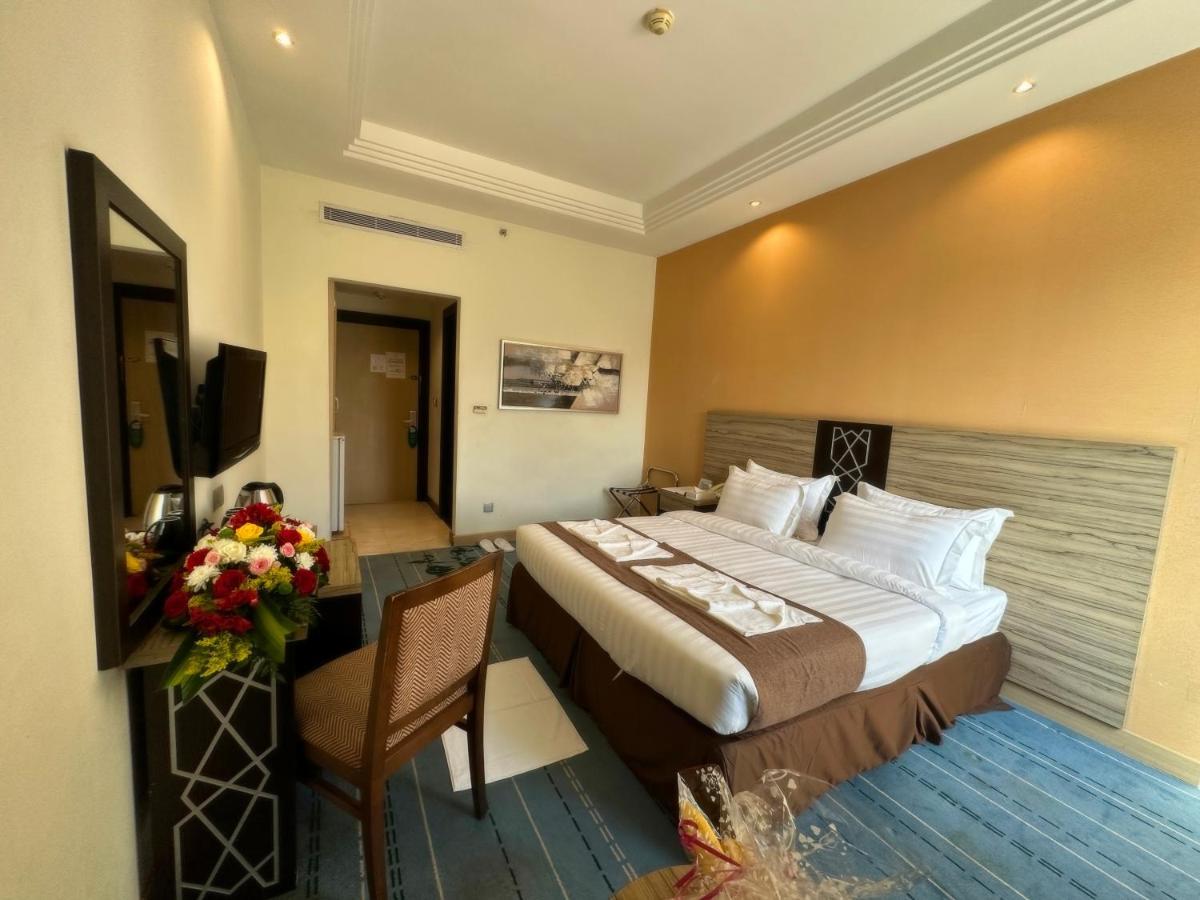 Hotel فندق الروضة Mekka Exterior foto