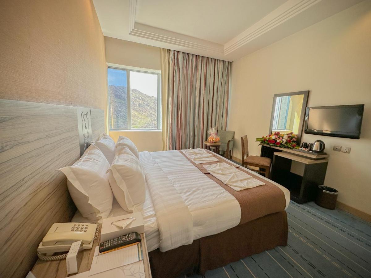 Hotel فندق الروضة Mekka Exterior foto
